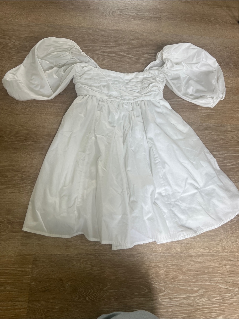 Abercrombie & Fitch White Puff-Sleeve Smocked Mini Dress